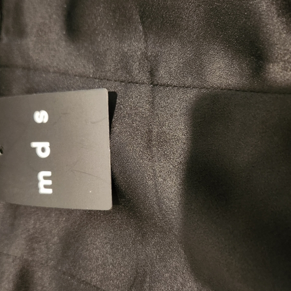 Black Mini Skirt - Picture 5 of 7